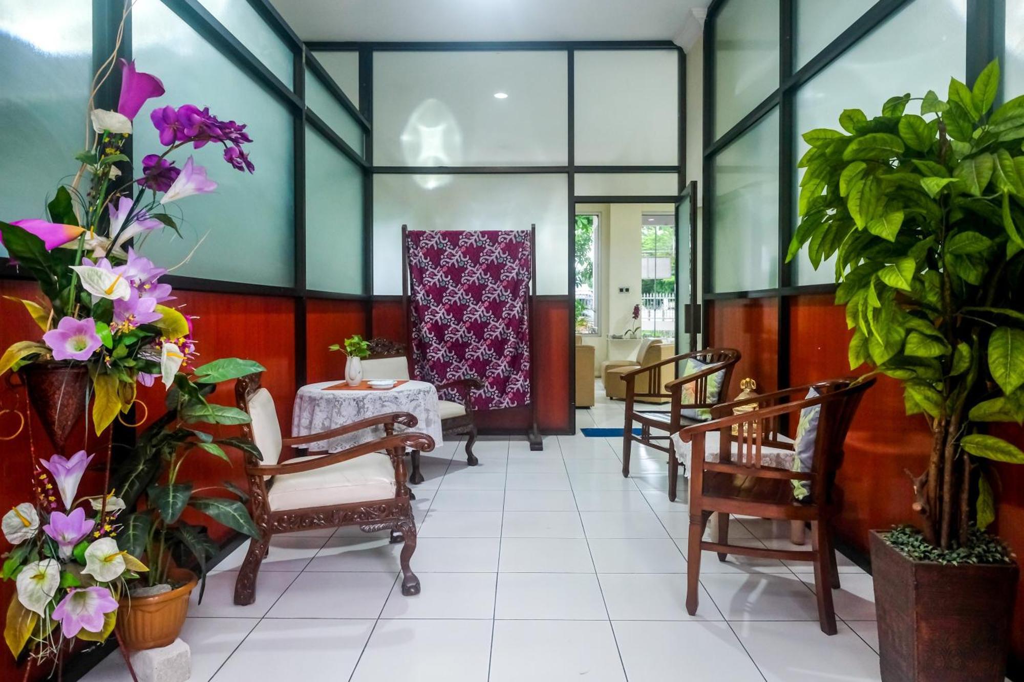 Reddoorz Syariah At Griya Raharja Klaten Bagian luar foto